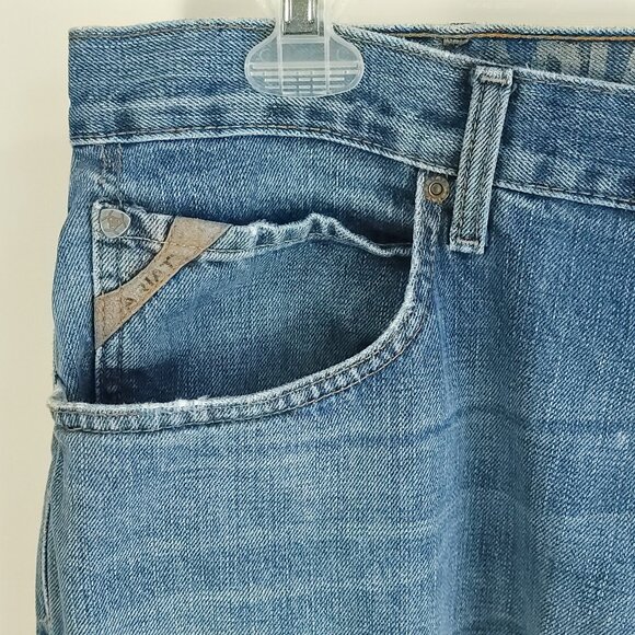 Ariat Jeans Men's 38x32 Blue Fade Denim Relaxed Boot Distressed Destroyed - Picture 4 of 12